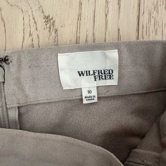 Aritzia Lis Skirt - Wilfred Free - Picture 5 of 7